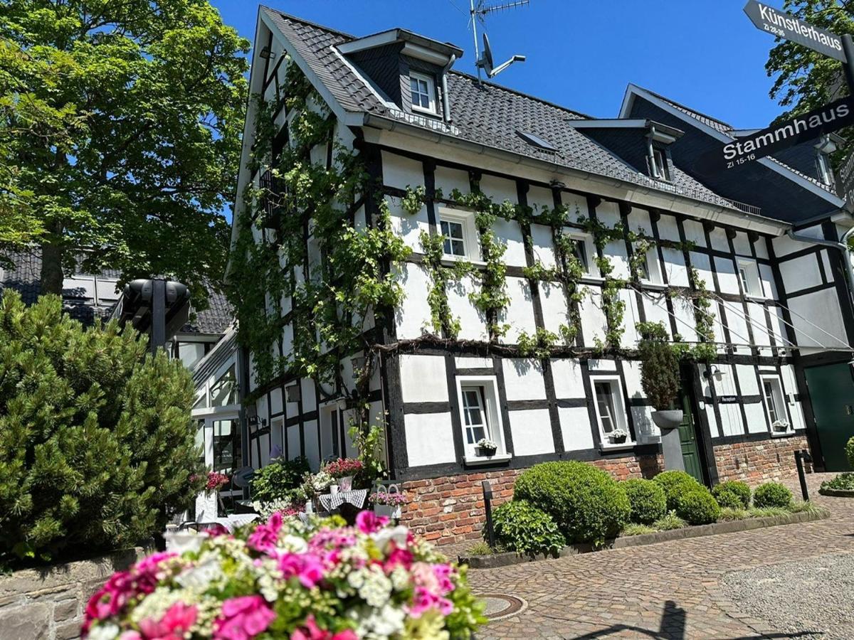 Malerwinkel Hotel Bergisch Gladbach Exterior foto